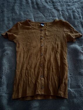 Ribbed Button-Front Tee in Mustard